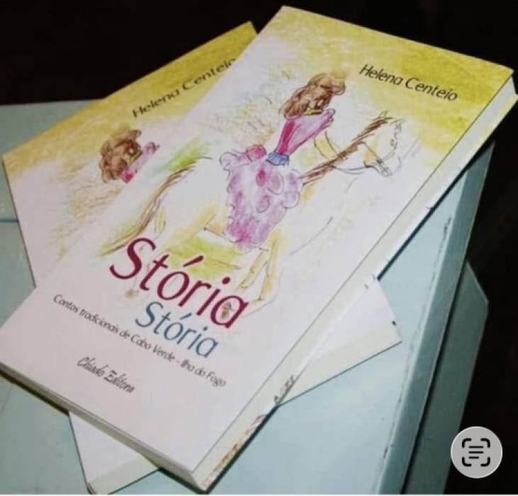  Apresentação do Livro "Stória,Stória" com Helena Centeio